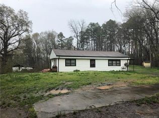 5273 Farran Dr, Stanley, NC 28164