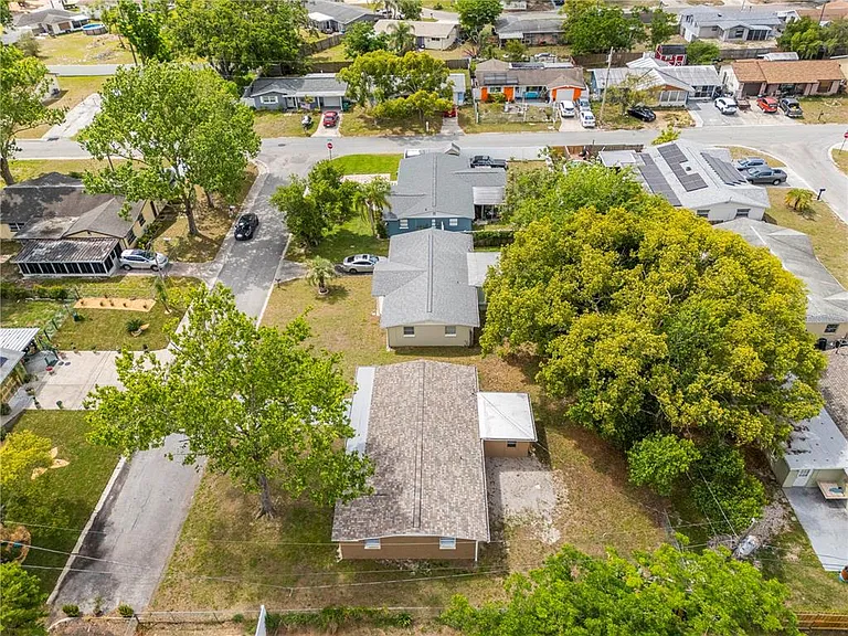 10803 Hyssop St — Photo 37