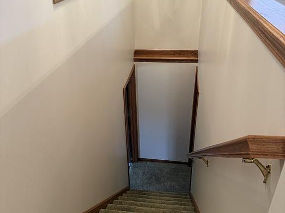 4th image of 3960 Dornoch Dr