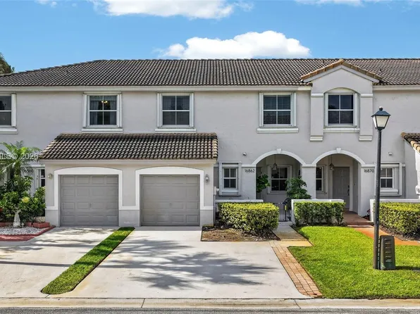 16862 SW 1st St, Pembroke Pines, FL 33027