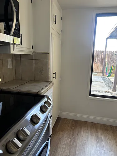 3501 Bernard St #11B Photo 1