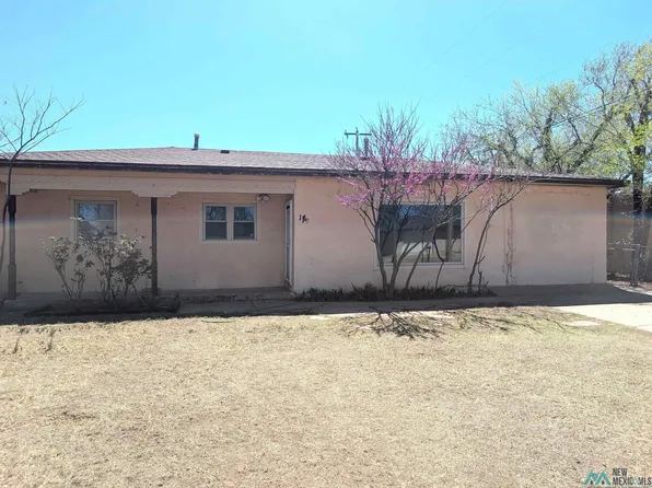 112 E 17th St, Portales, NM 88130