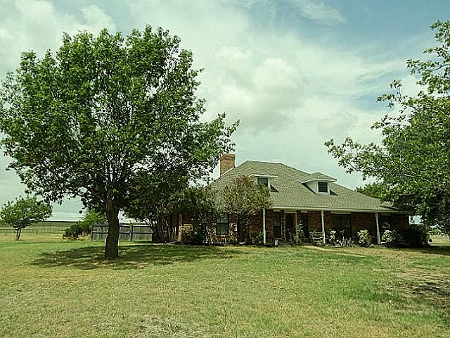 1st image of 3400 Lake Bardwell Dr