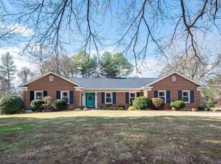 1090 Meriwether Cir, Lynchburg, VA 24503