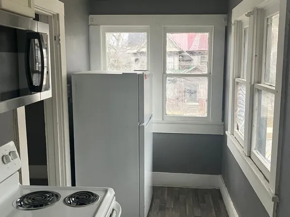 453 E Walnut Street, 453 E Walnut St #5, Frankfort, IN 46041