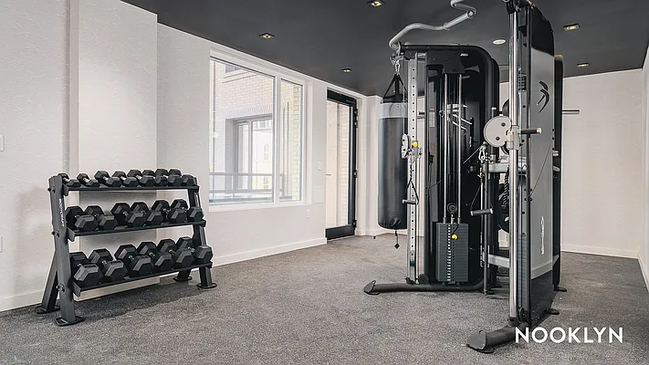 Rented by Nooklyn NYC LLC | media 69