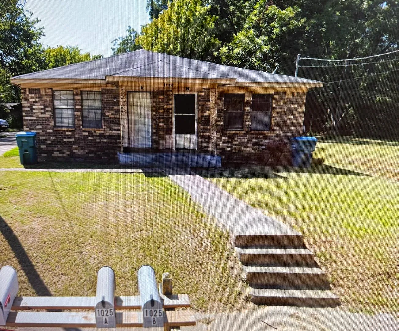 1025a Adams St — Photo 1