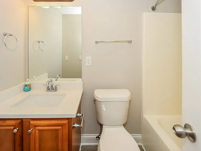 30 Camden Way — Photo 16