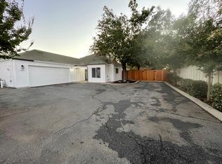 1135 Magnolia St, Oakdale, CA