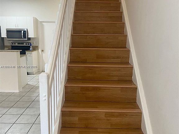 5th image of 2167 Madeira Dr #2167