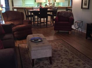 126 Overlook Dr APT 6, Branson, MO 65616