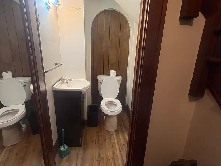 Downstairs Bathroom