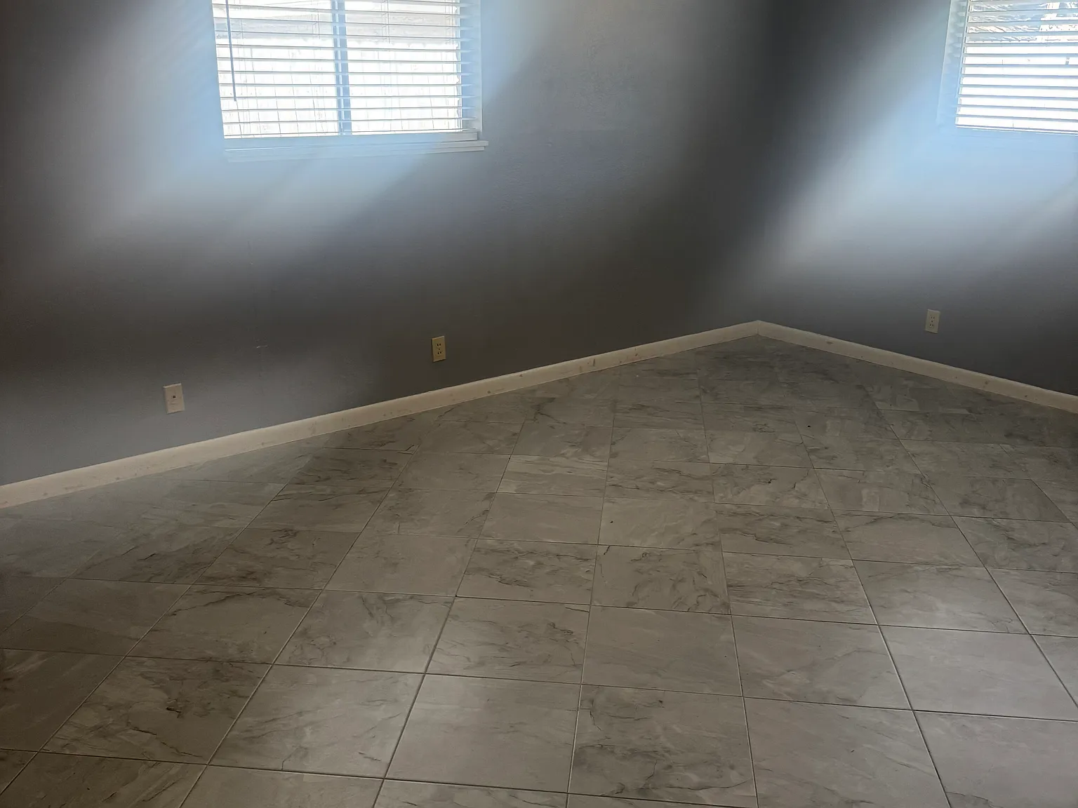 3 bed, 2001 sqft, $2,000 — Photo 3