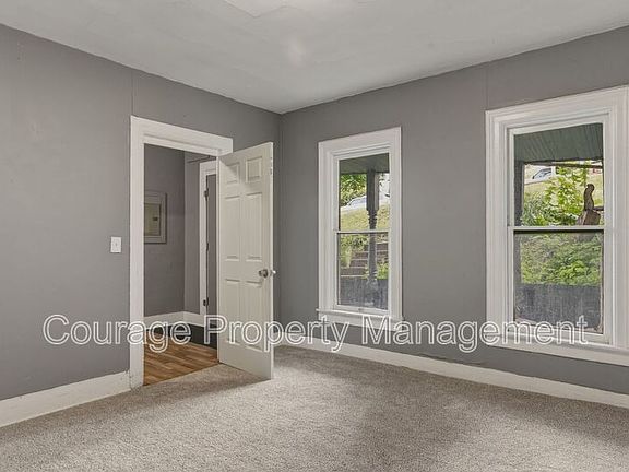 5th image of 291 Sunset Dr Unit 101