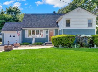 1456 Peters Boulevard, Bay Shore, NY 11706