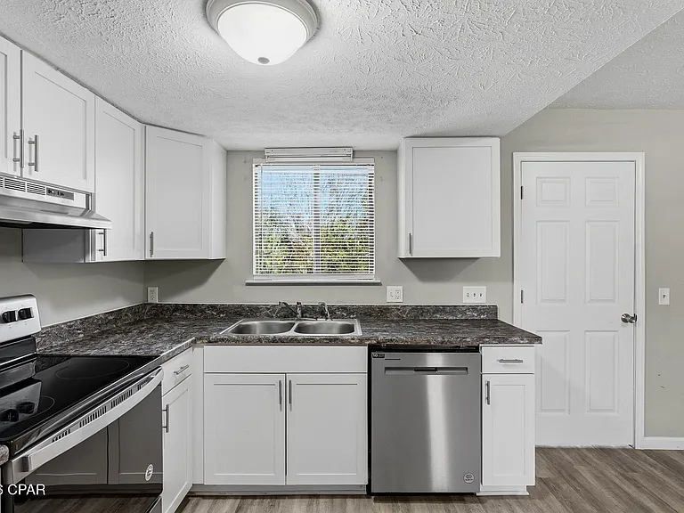116 Cheri Ln — Photo 10