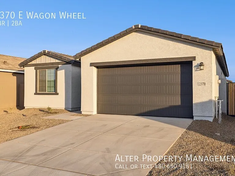 2370 E Wagon Wheel Ln — Photo 11