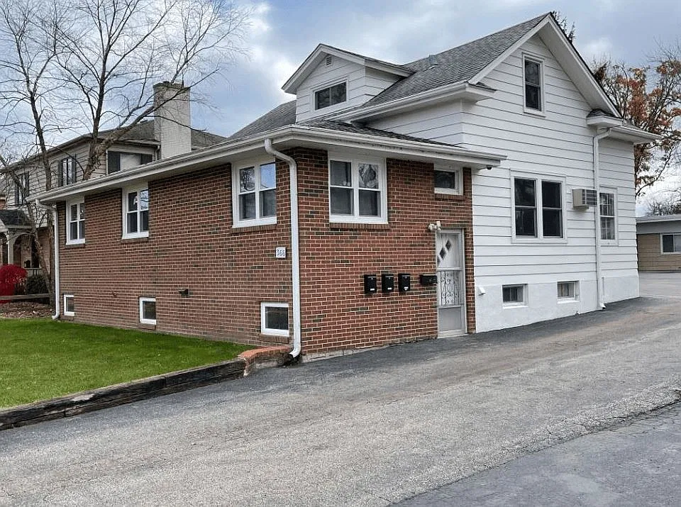 366 Walker Ave — Photo 1