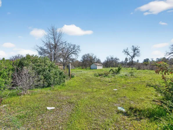 2681 Hartnell Ave, Redding, CA 96002