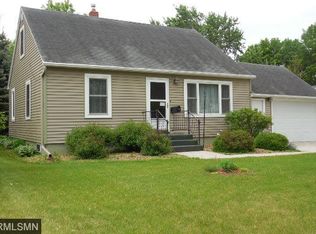 612 E 3rd St, Litchfield, MN 55355