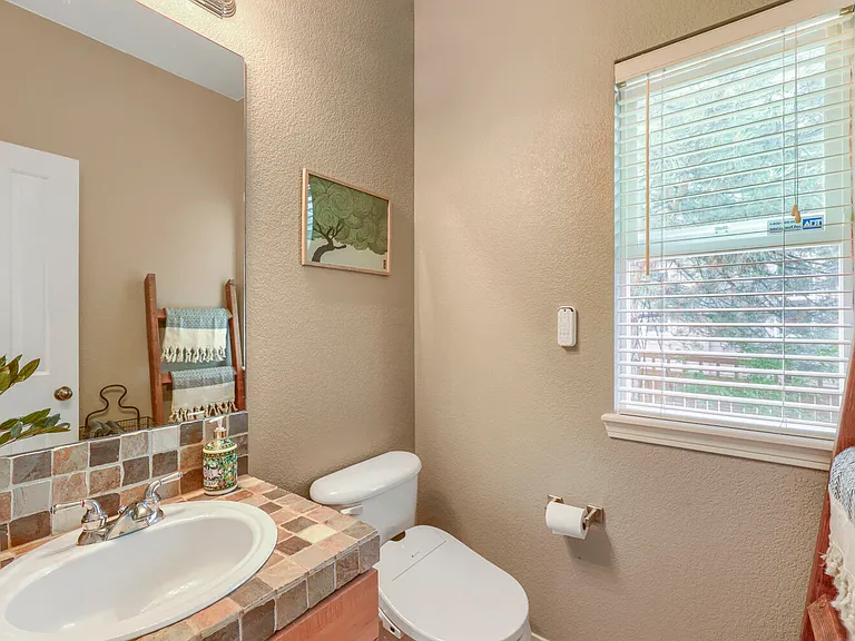 3808 Sunchase Dr — Photo 18