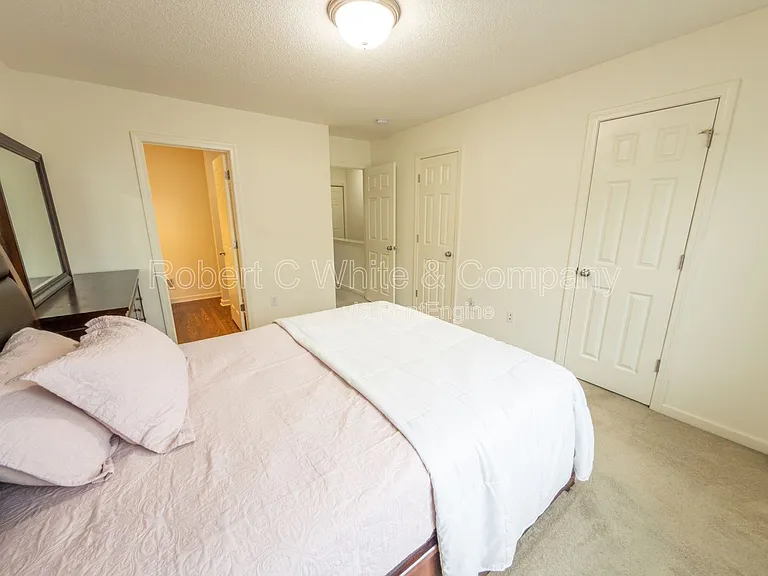 219 Pepin Pl — Photo 19