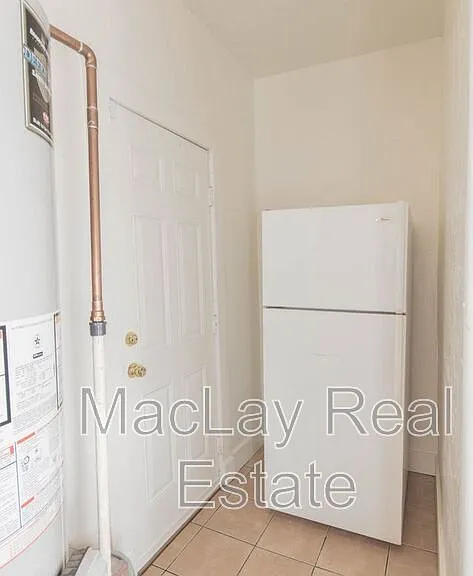 2032 W Adams St #3 — Photo 6