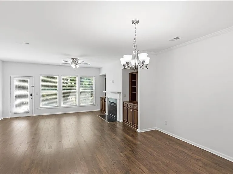 13459 Gardiner Ln — Photo 8