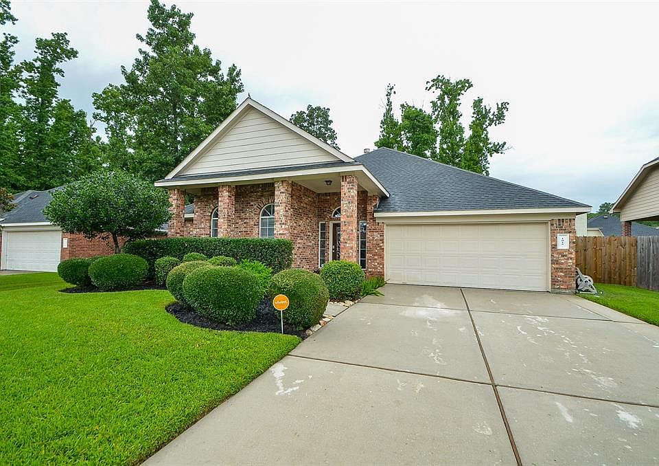 2nd image of 1015 Spring Lakes Haven Dr