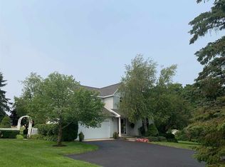860 Evergreen Ct, Petoskey, MI 49770