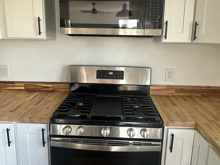 1371 Phillips St #2 — Photo 9