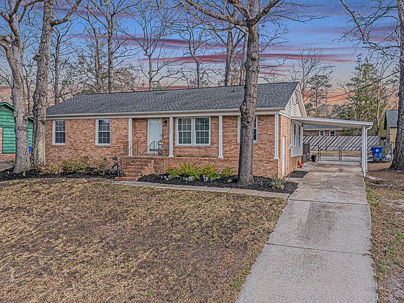 3rd image of 7644 Peppercorn Ln