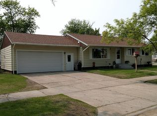 709 Jefferson Ave, Argyle, MN 56713