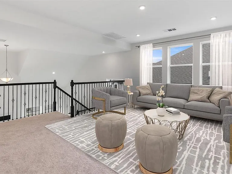 1045 Villa Rialto Vw — Photo 15
