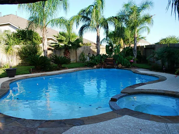 6311 Tolstin Lakes Ln, Katy, TX 77494