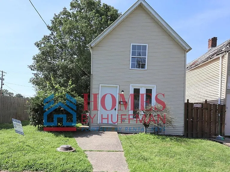 1321 E Indiana St — Photo 1