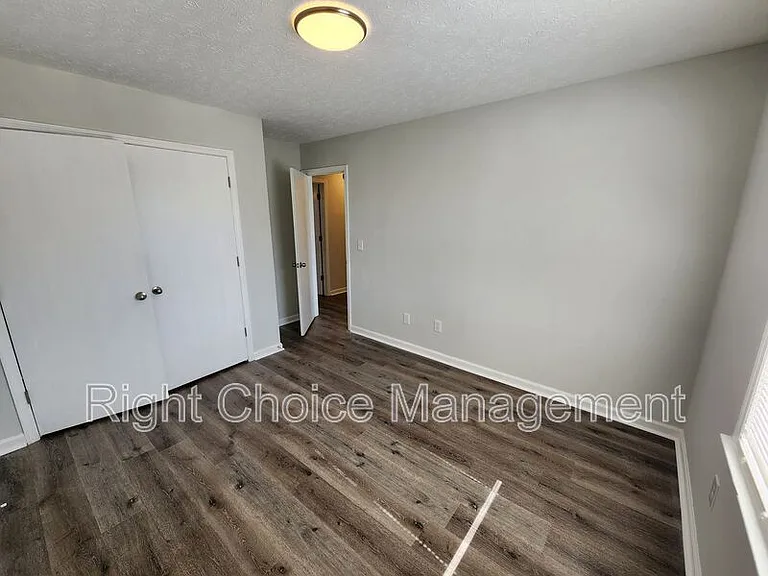 6219 Browning Dr — Photo 3