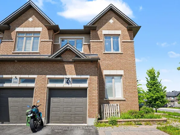 995 Rotary Way, Ottawa, ON K1T 0L9
