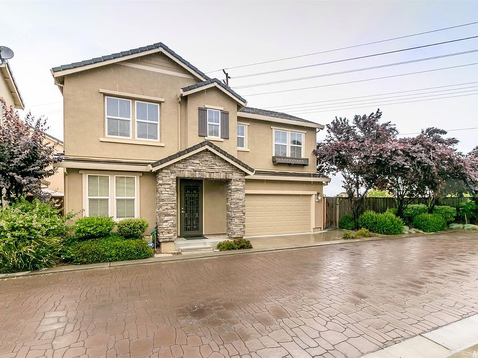 1st image of 5336 Cottage Cove Dr