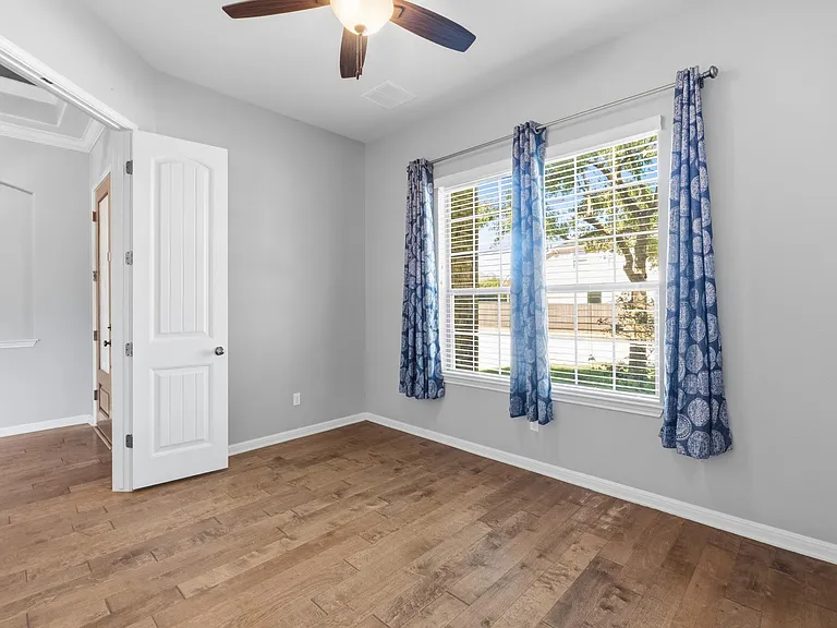 2508 Hilltop Divide Ln — Photo 22