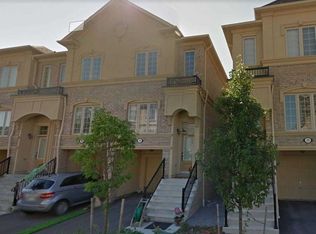 1250 Saint Martins Dr #36, Pickering, ON L1W0A2