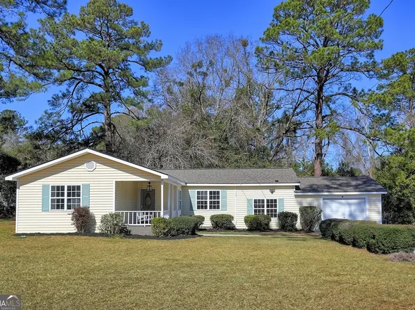 502 E 4th St, Springfield, GA 31329