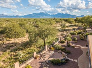 570 N Alexis Loop, Green Valley, AZ 85614