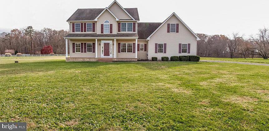 1st image of 105 Browning Ln