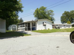 88 Tulip Ln, Newark, DE 19713