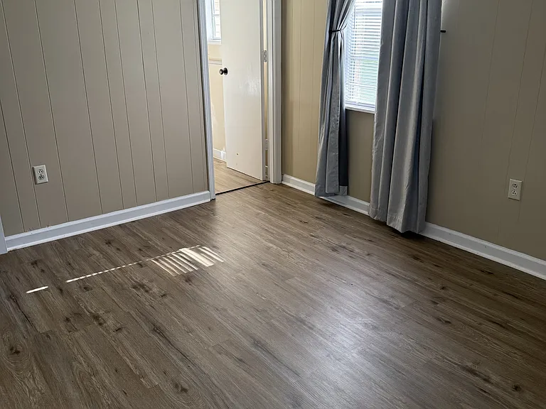 114 N Broad St — Photo 5