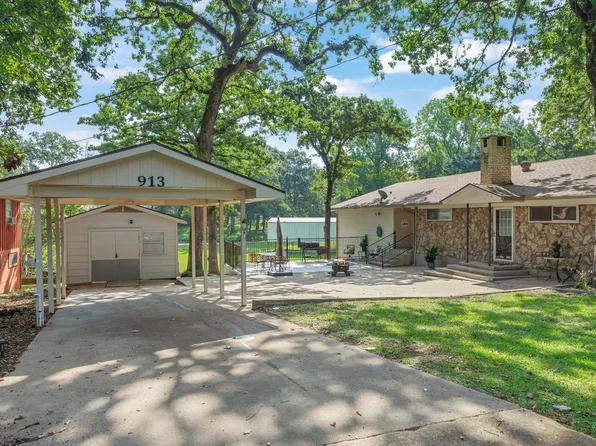 913 Doe Run Rd, Tool, TX 75143