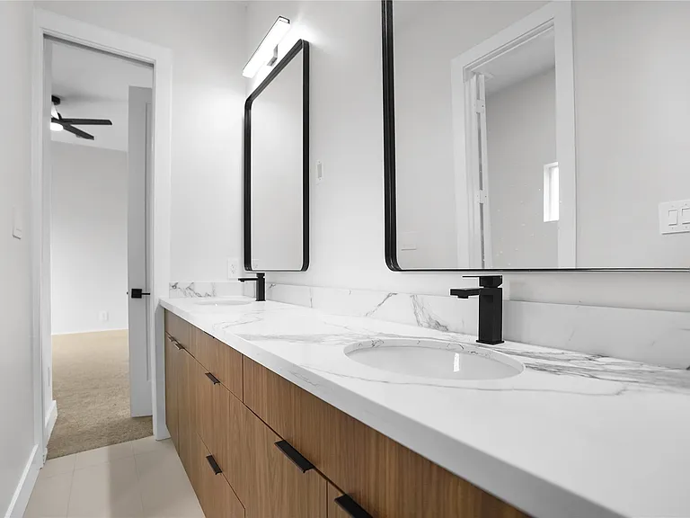 315 Palmer St — Photo 30