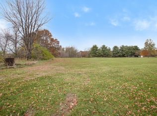 61923 Bayshore Dr, Sturgis, MI 49091