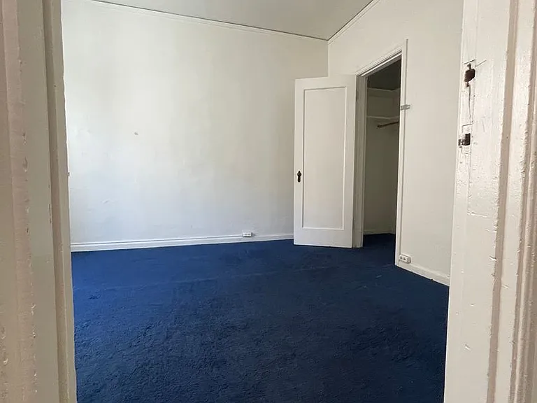 2516 Piedmont Ave — Photo 29